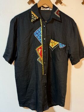 Ann Gerlin Vintage 100% Linen
Colorful Artsy Blouse 80’s vibe Size
Ladies 8